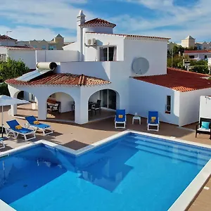 villa-francella.hotelaalgarve.com/
