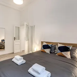 apt-supernova-trastevere.it-romehotels.com/